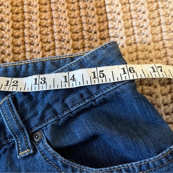 L.L. Bean Classic Fit Summer Lightweight Pima Cotton Blue Jeans - Picture 4 of 10